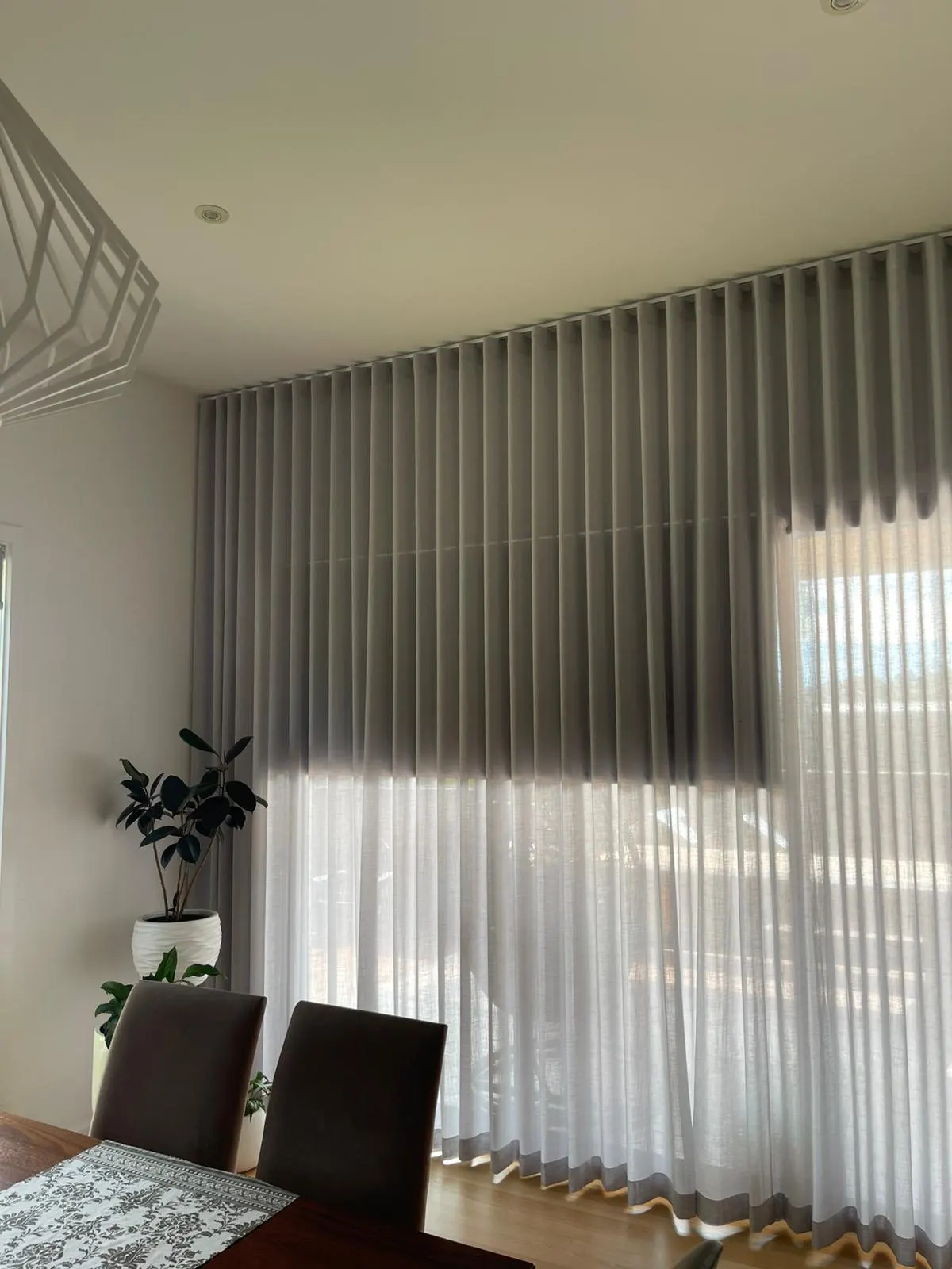 Custom blinds and curtains installation in Mornington Melbourne